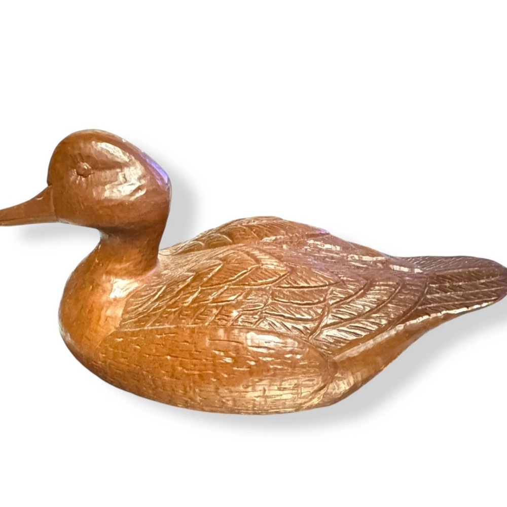 VTG Hand Carved Duck Pecan Shells & Resin Red Mill MFG Decoy Shelf Hunting Decor